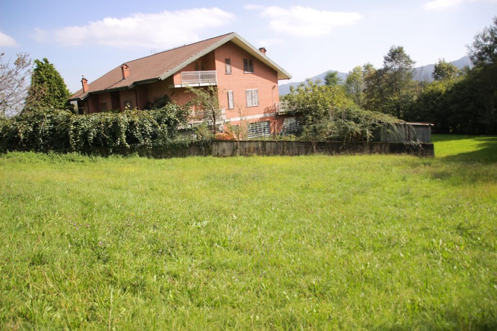 Terreno edificabile in vendita in Giaveno